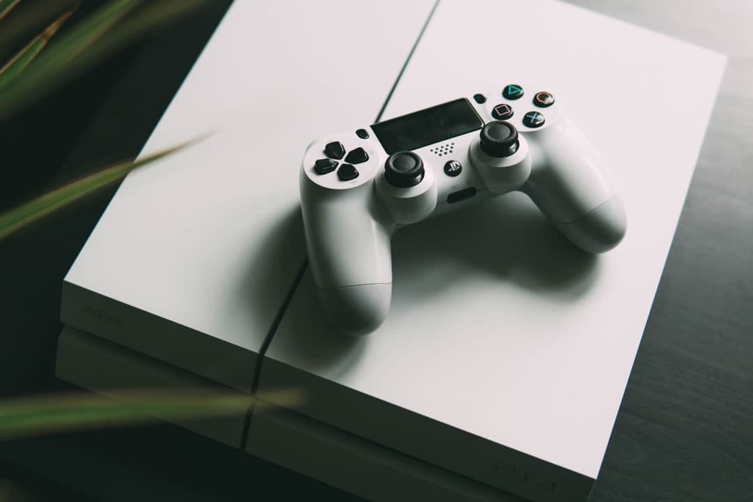 PlayStation 4 & Παιχνίδια