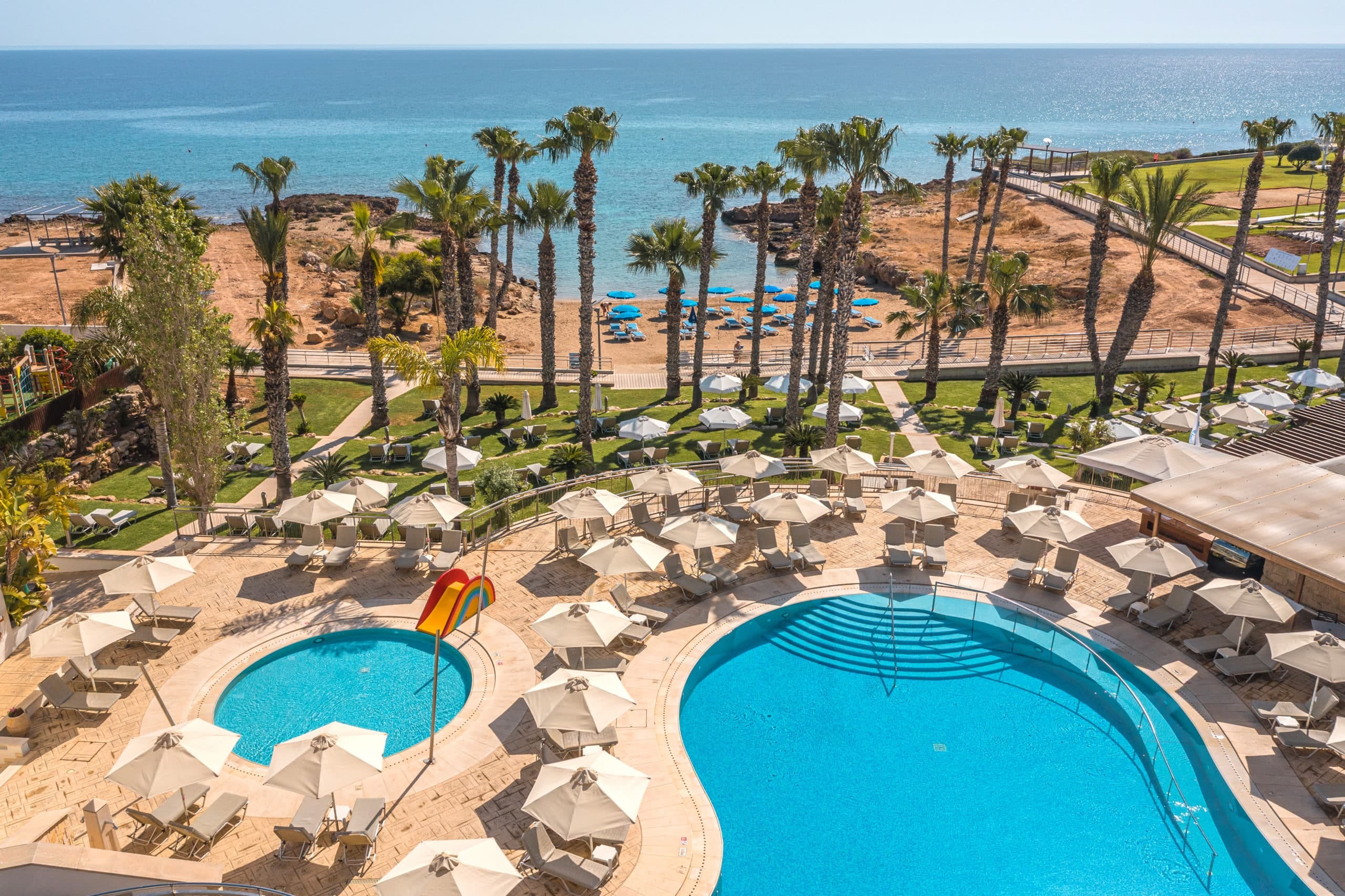 Louis Hotels