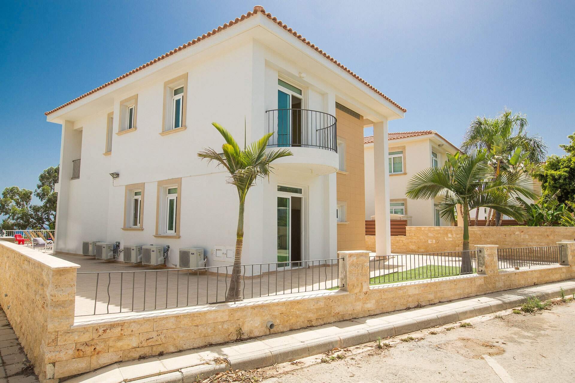 Villa Almara - 4 bedroom villa in Fig Tree Bay, Famagusta, Cyprus - photo 1