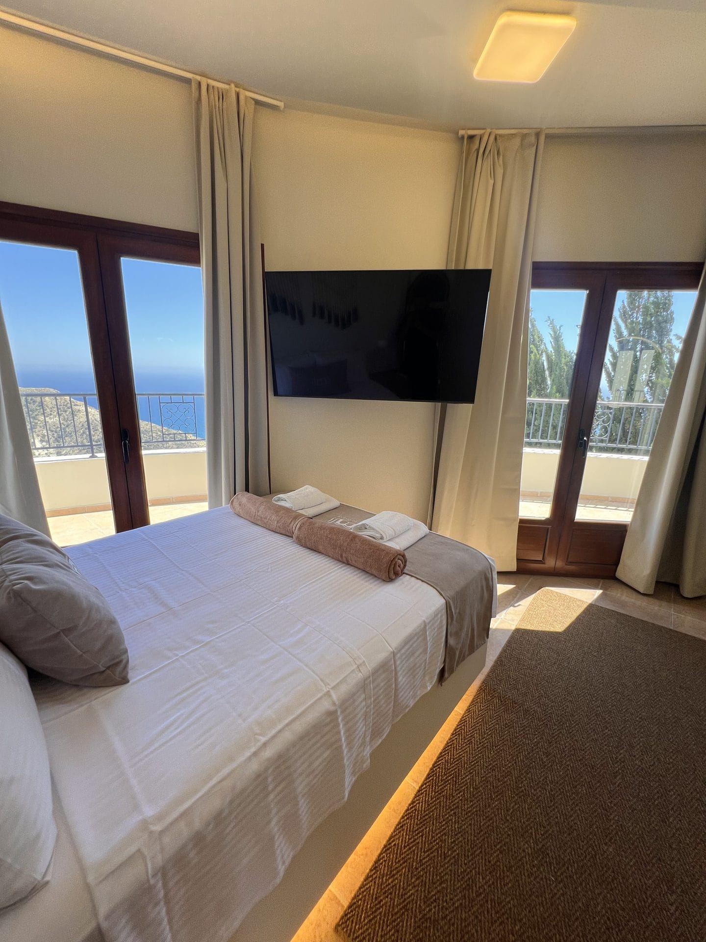 Villa Dior - 7 bedroom villa in Pissouri Bay, Limassol, Cyprus - double bed with fresh towels and branded linens