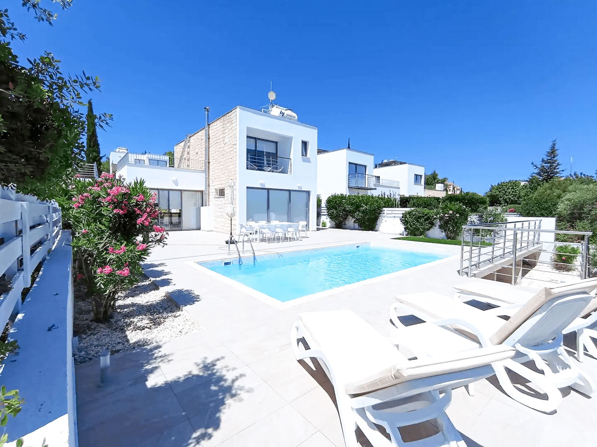 Villa Thea - 3 bedroom villa in Neo Chorio, Paphos, Cyprus - photo 1