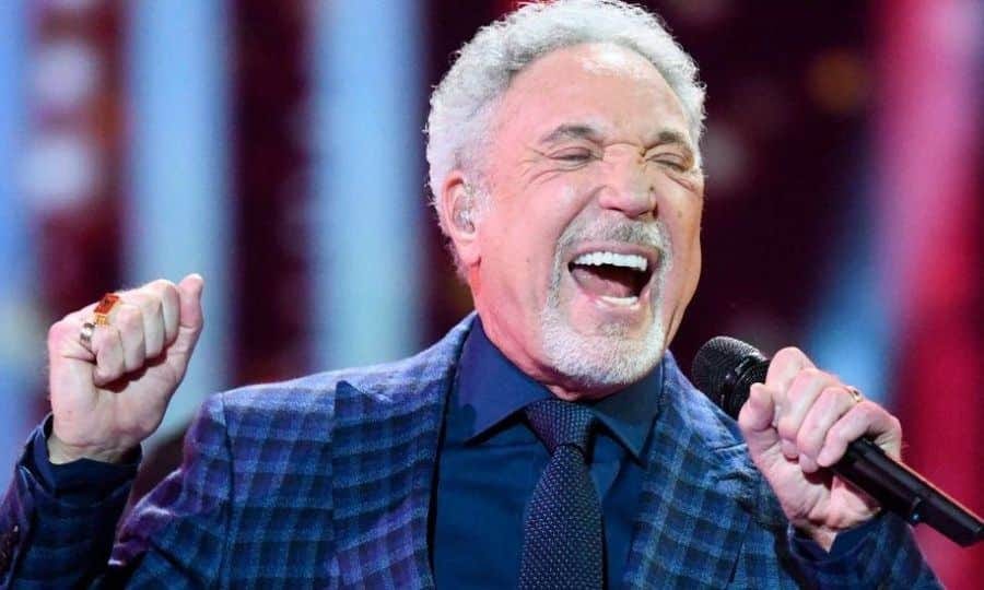 Tom Jones na Cyprze