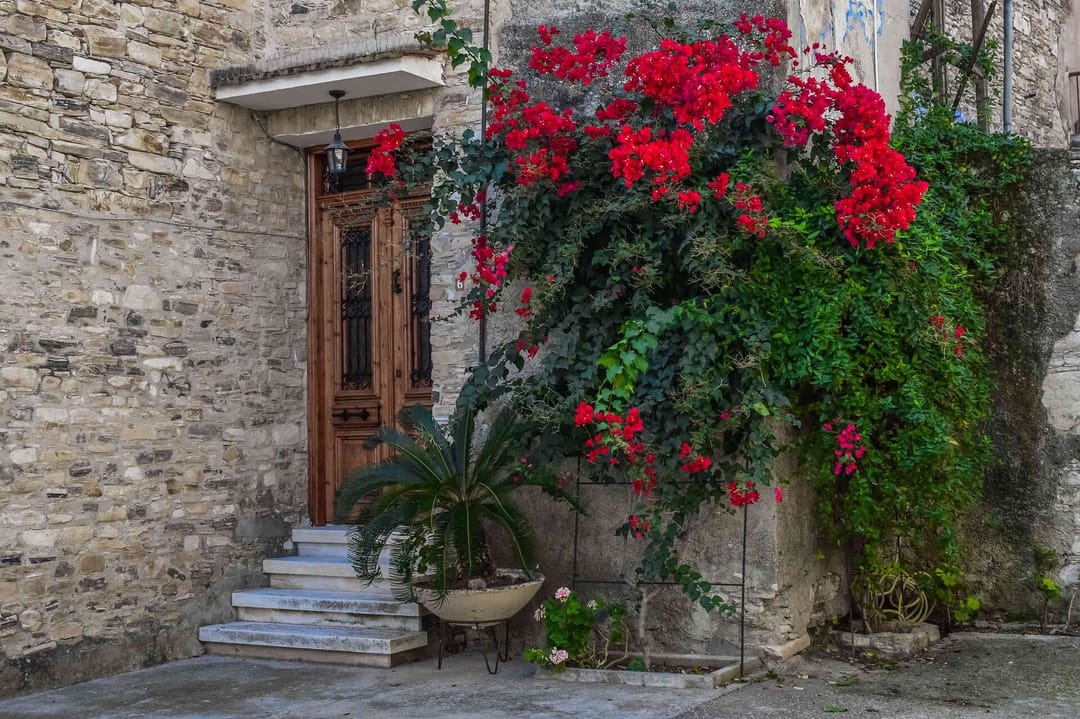 Villas in Peyia Village