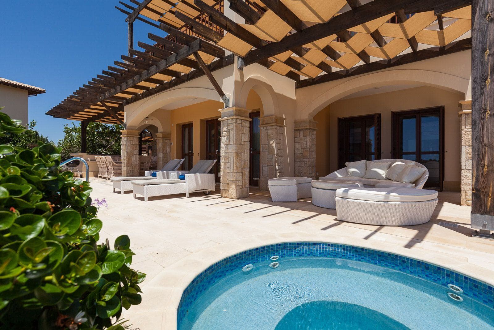 Villa Aether - 4 bedroom villa in Aphrodite Hills, Paphos, Cyprus - photo 3