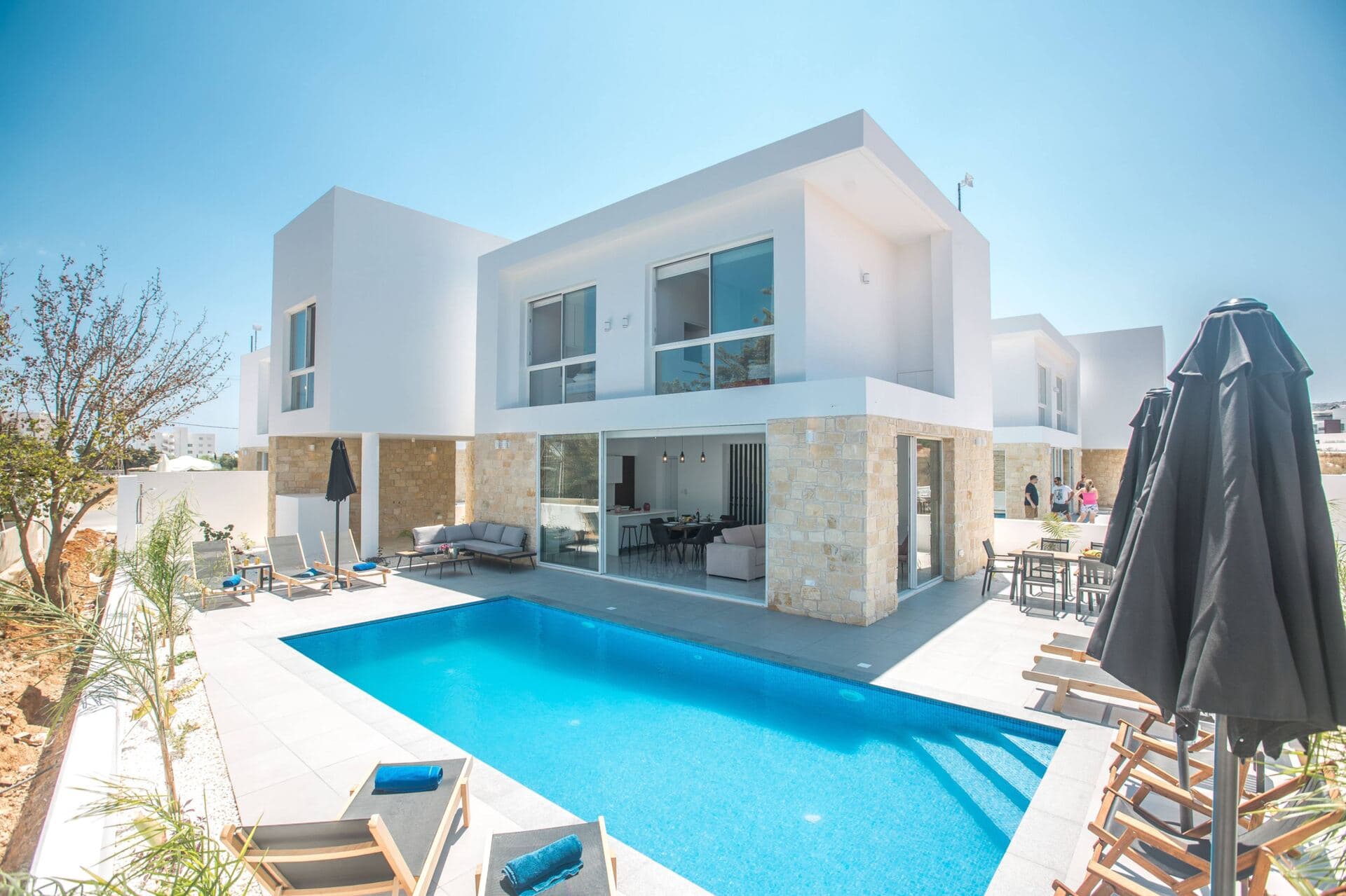 Villa Alfredo - 4 bedroom villa in Pernera, Famagusta, Cyprus - photo 1