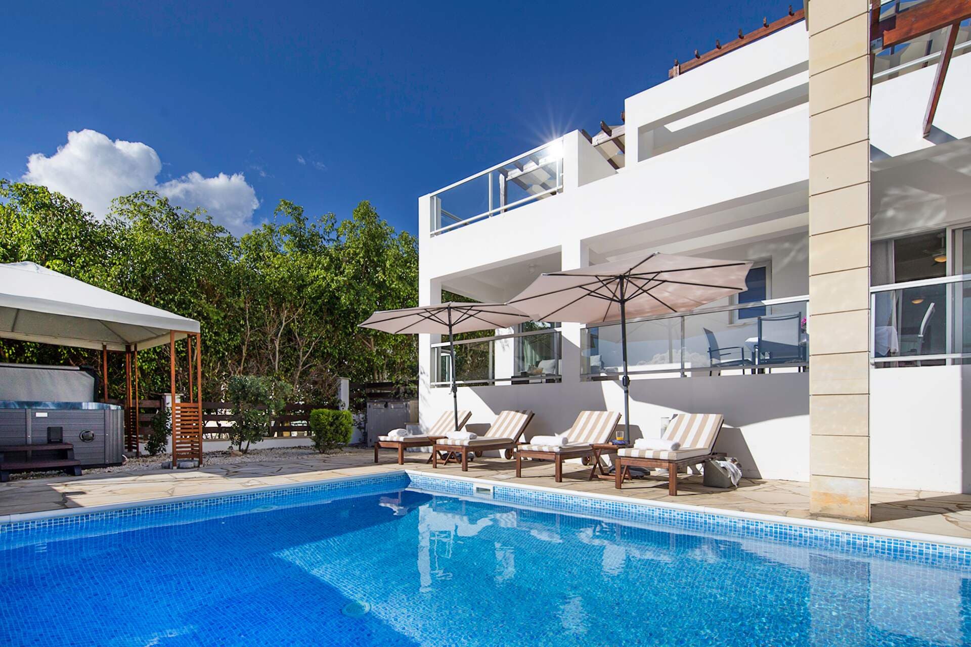Villa Anchora - 3 bedroom villa in Coral Bay, Paphos, Cyprus - photo 4