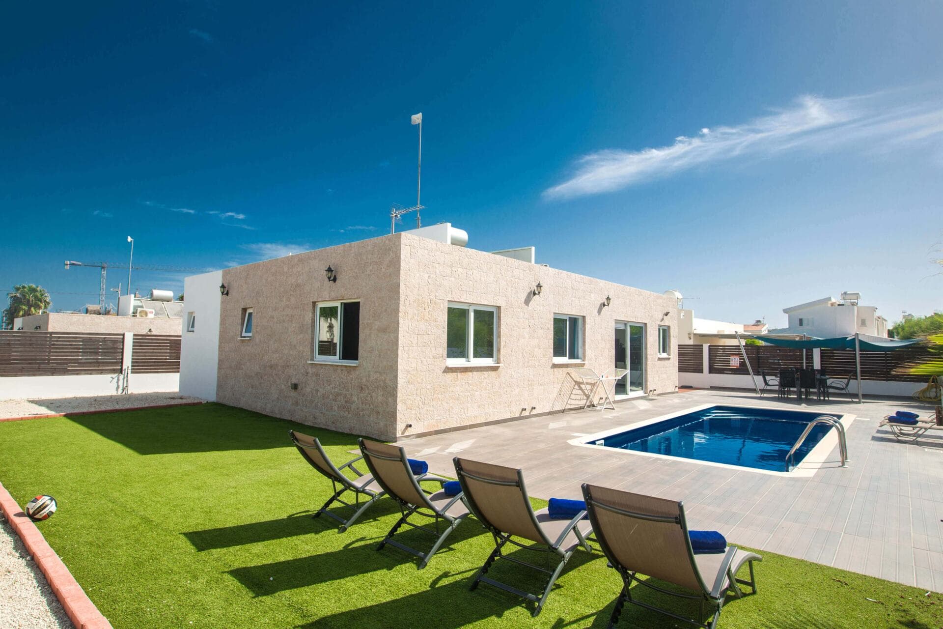 Villa Blanco - 3 bedroom villa in Fig Tree Bay, Famagusta, Cyprus - photo 3