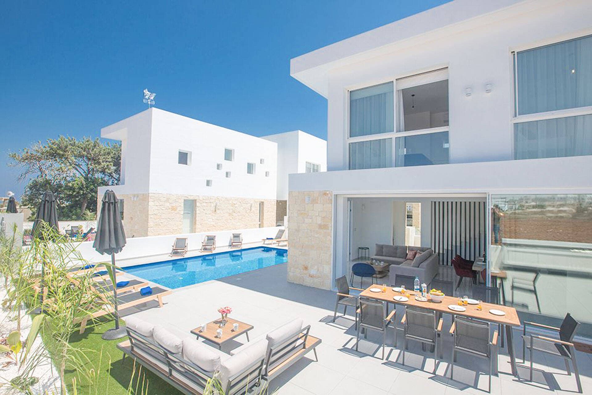 Villa Bonita - 4 bedroom villa in Fig Tree Bay, Famagusta, Cyprus - photo 3