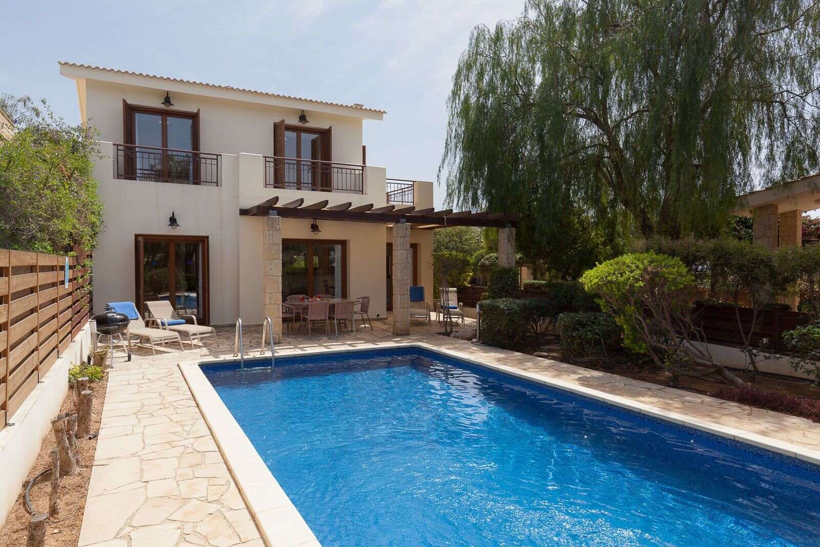 Villa Crystalline - 3 bedroom villa in Aphrodite Hills, Paphos, Cyprus - photo 3