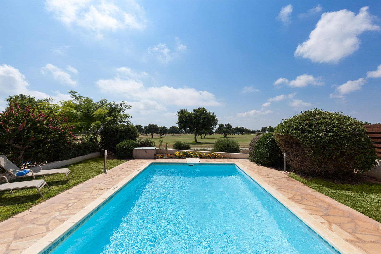 Villa Dazzle - 2 bedroom villa in Aphrodite Hills, Paphos, Cyprus - photo 4