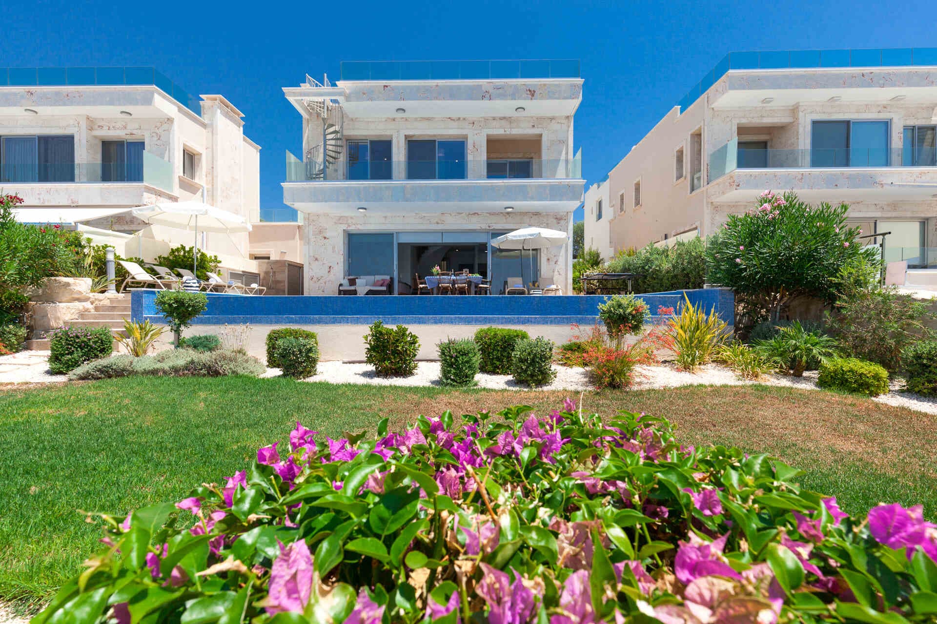 Villa Gaia - 3 bedroom villa in Potima Bay, Paphos, Cyprus - photo 2