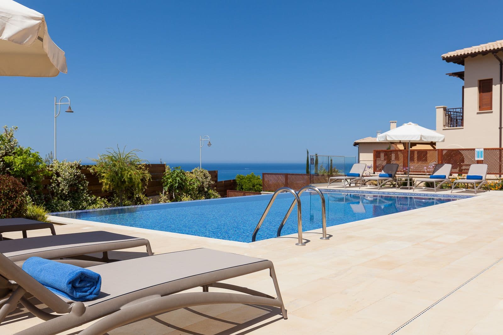 Villa Graceful - 5 bedroom villa in Aphrodite Hills, Paphos, Cyprus - photo 2