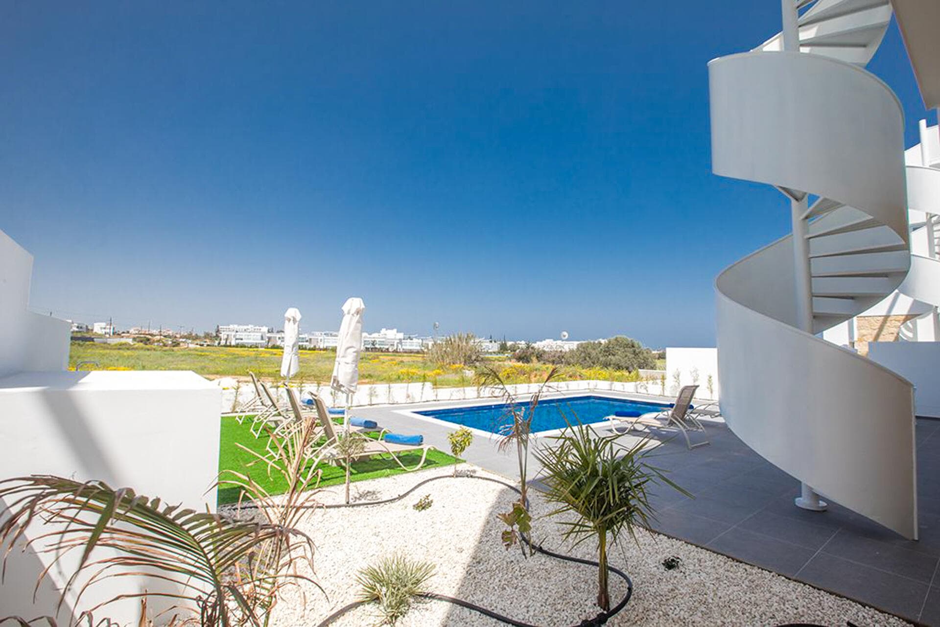 Villa Hues - 3 bedroom villa in Pernera, Famagusta, Cyprus - photo 4