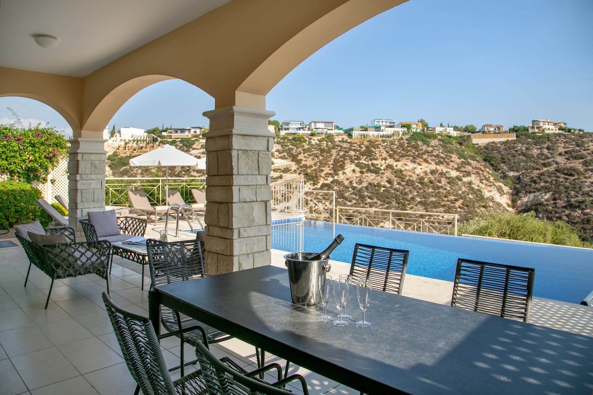 Villa Infinite - 3 bedroom villa in Aphrodite Hills, Paphos, Cyprus - photo 3
