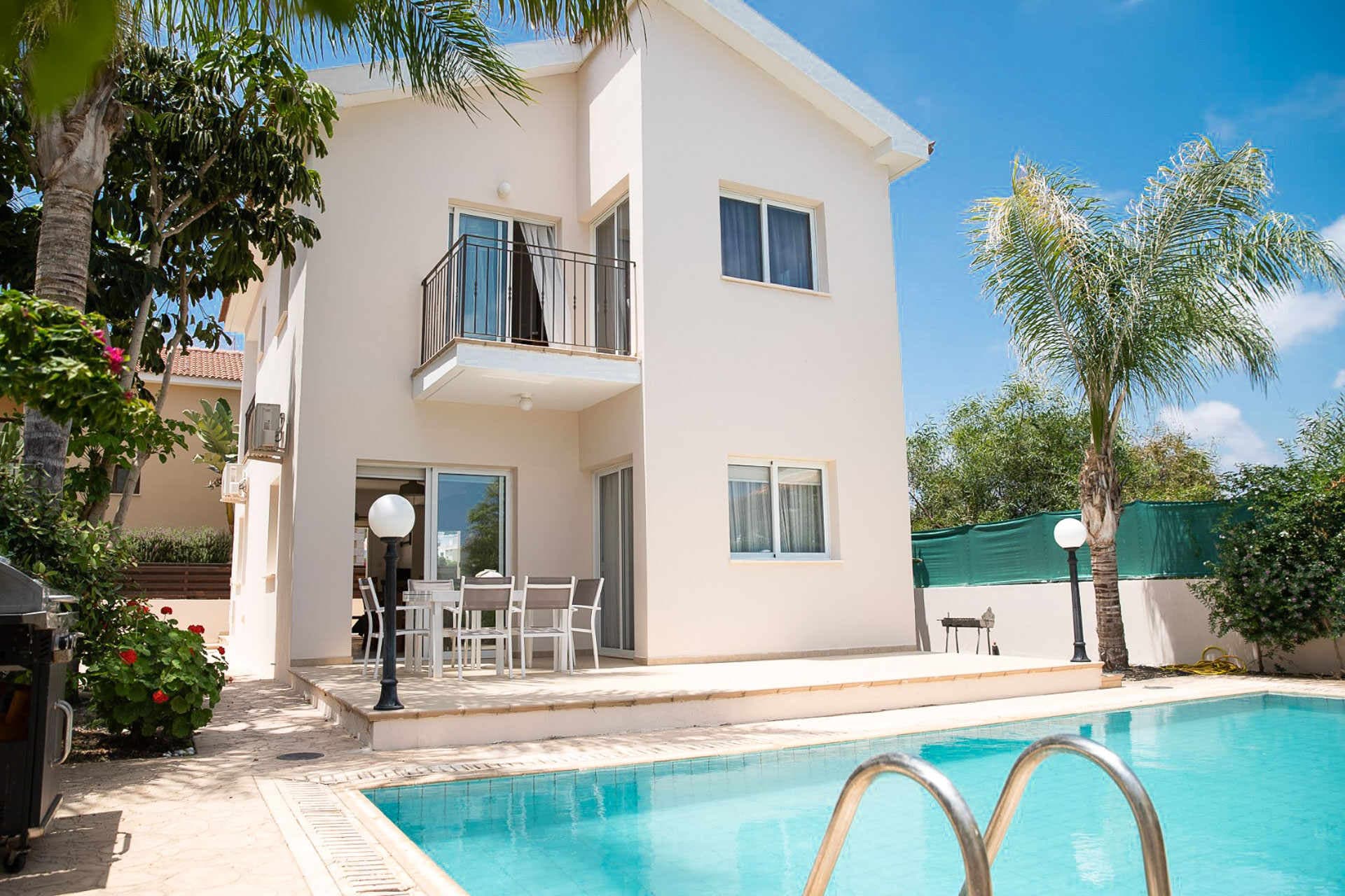 Villa Taylor - 3 bedroom villa in Konnos Bay, Famagusta, Cyprus - photo 4