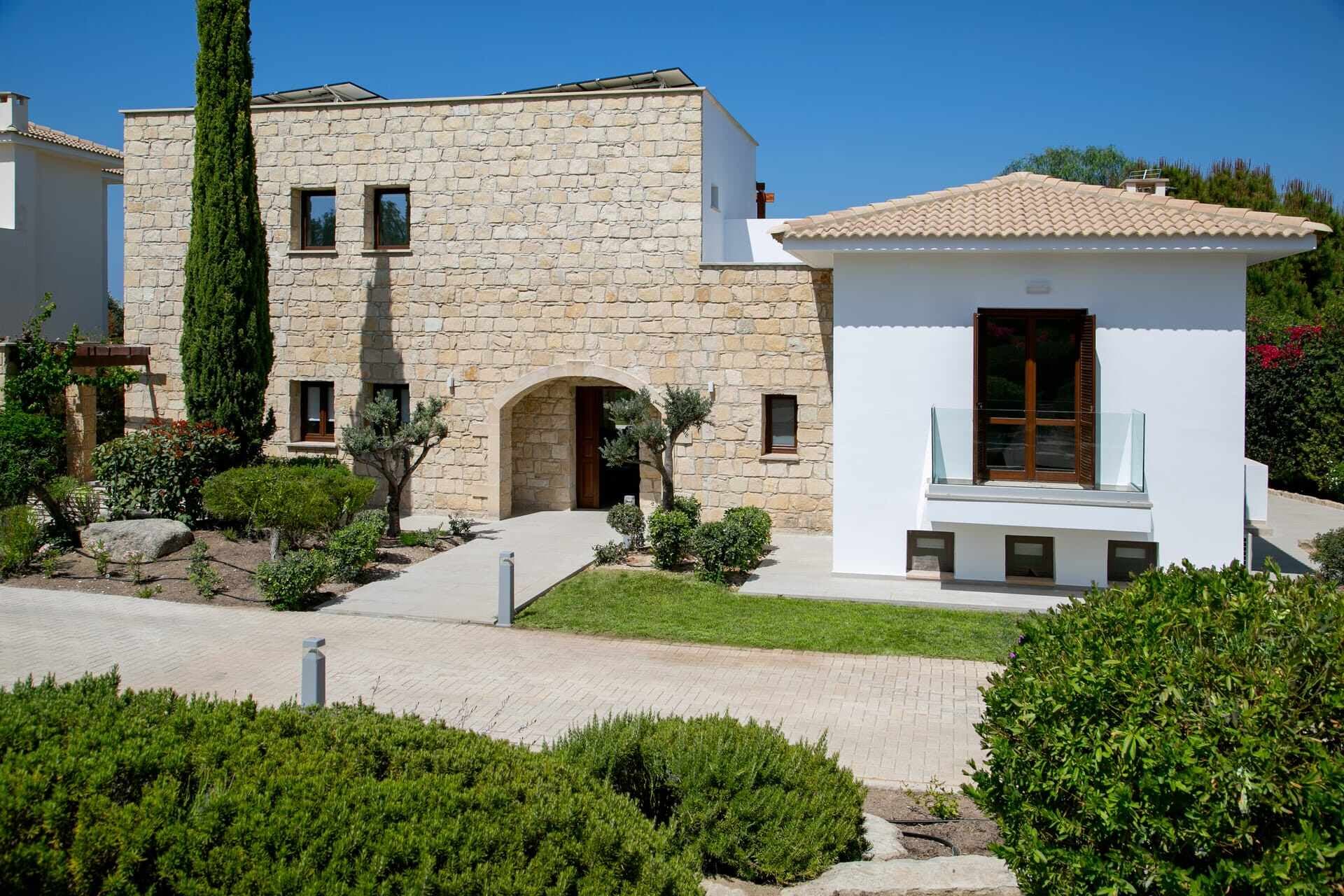 Villa Vespera - 6 bedroom villa in Aphrodite Hills, Paphos, Cyprus - photo 2