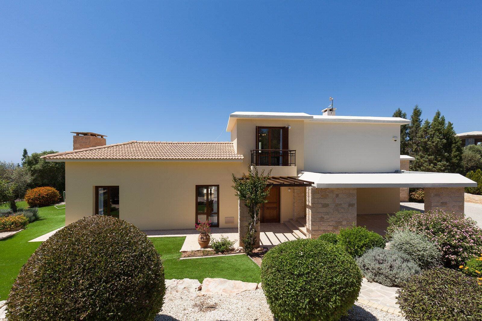 Villa Virtue - 5 bedroom villa in Aphrodite Hills, Paphos, Cyprus - photo 4