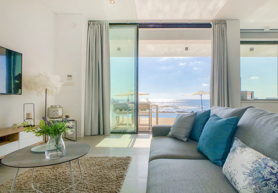 Villa Lara - Incredible Beachfront Villa in Paphos, Cyprus