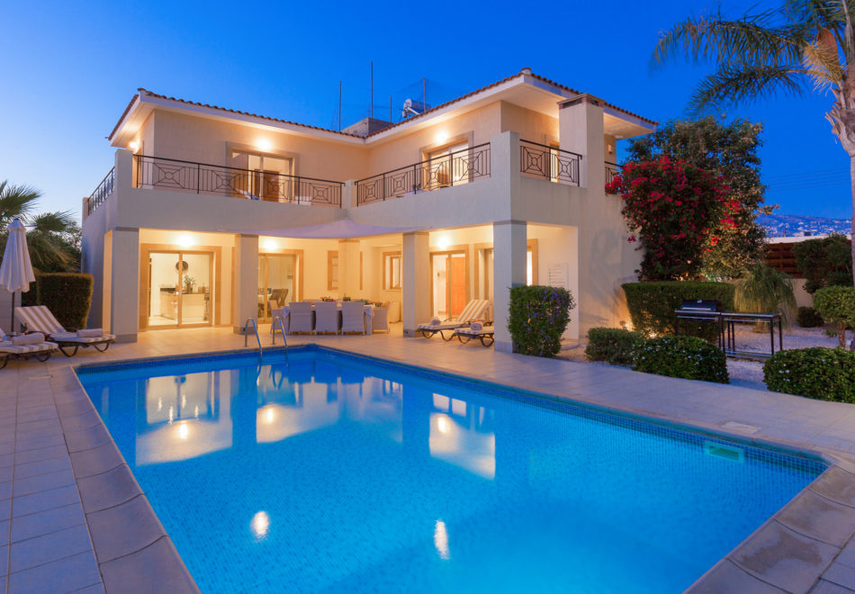 villa to rent cyprus